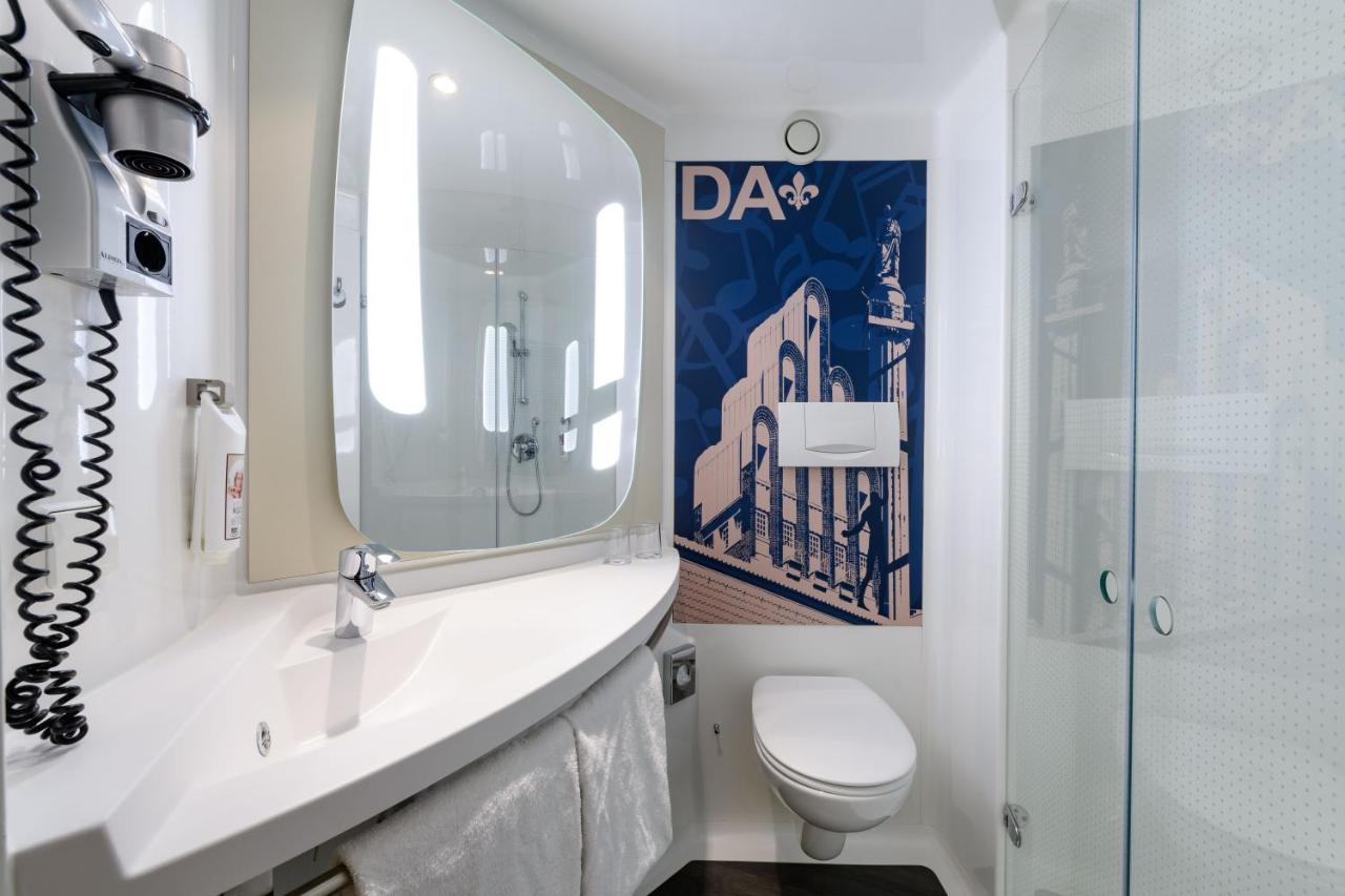 T H E Darmstadt Bagian luar foto